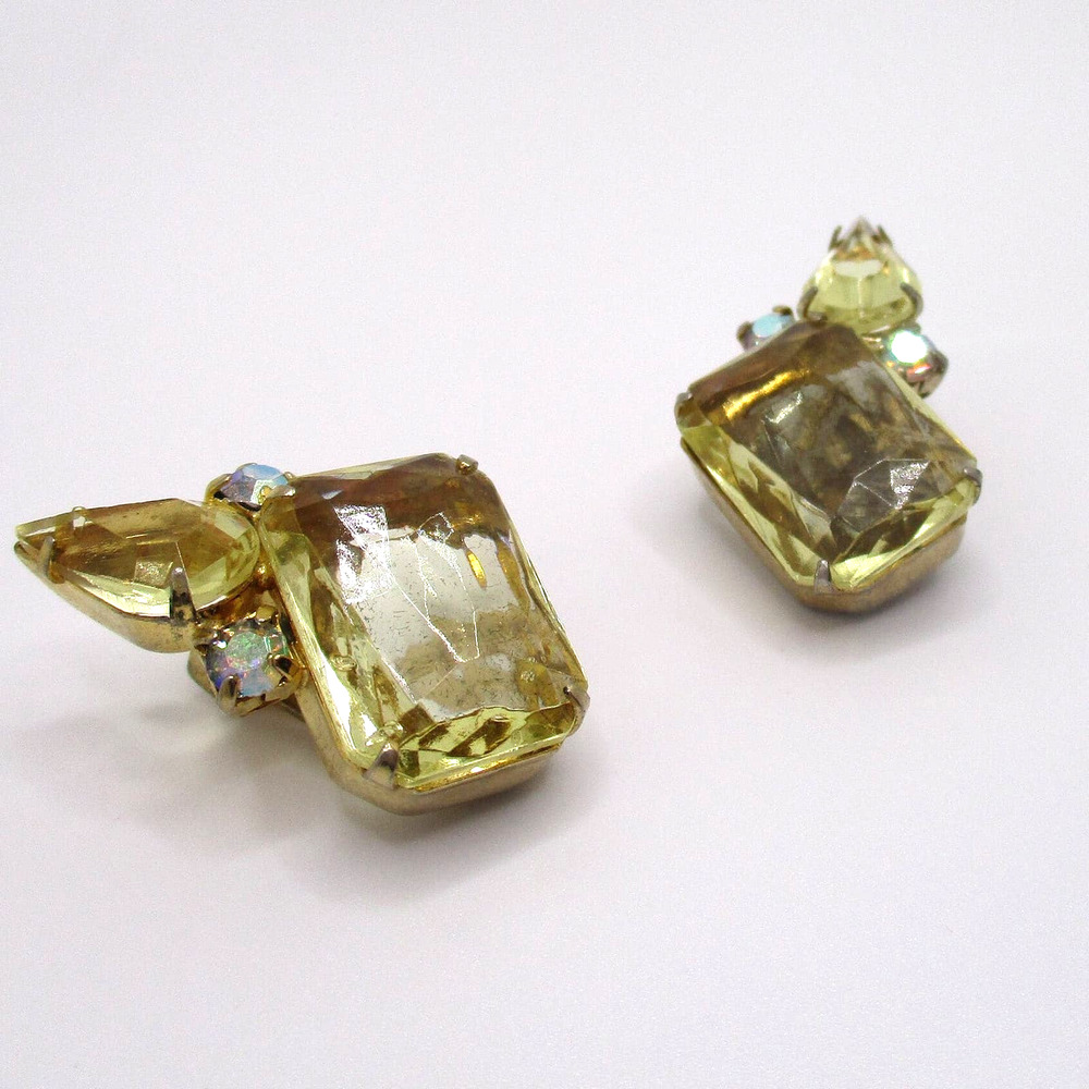 Vintage Goldtone Yellow Citrine Glass Rhinestone AB Clip on Earrings